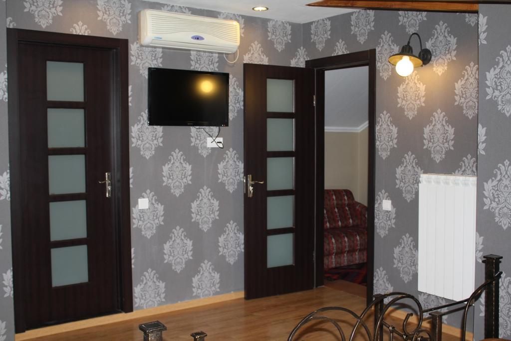 Prestige Palace - Esquisse Hotel Tiflis Habitación foto