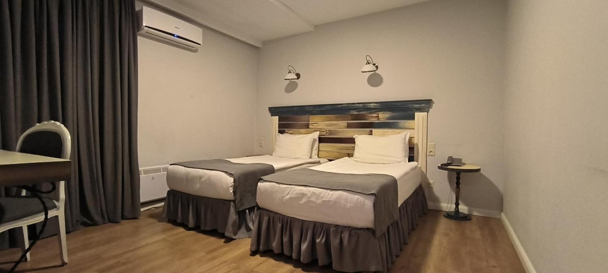 Prestige Palace - Esquisse Hotel Tiflis Habitación foto