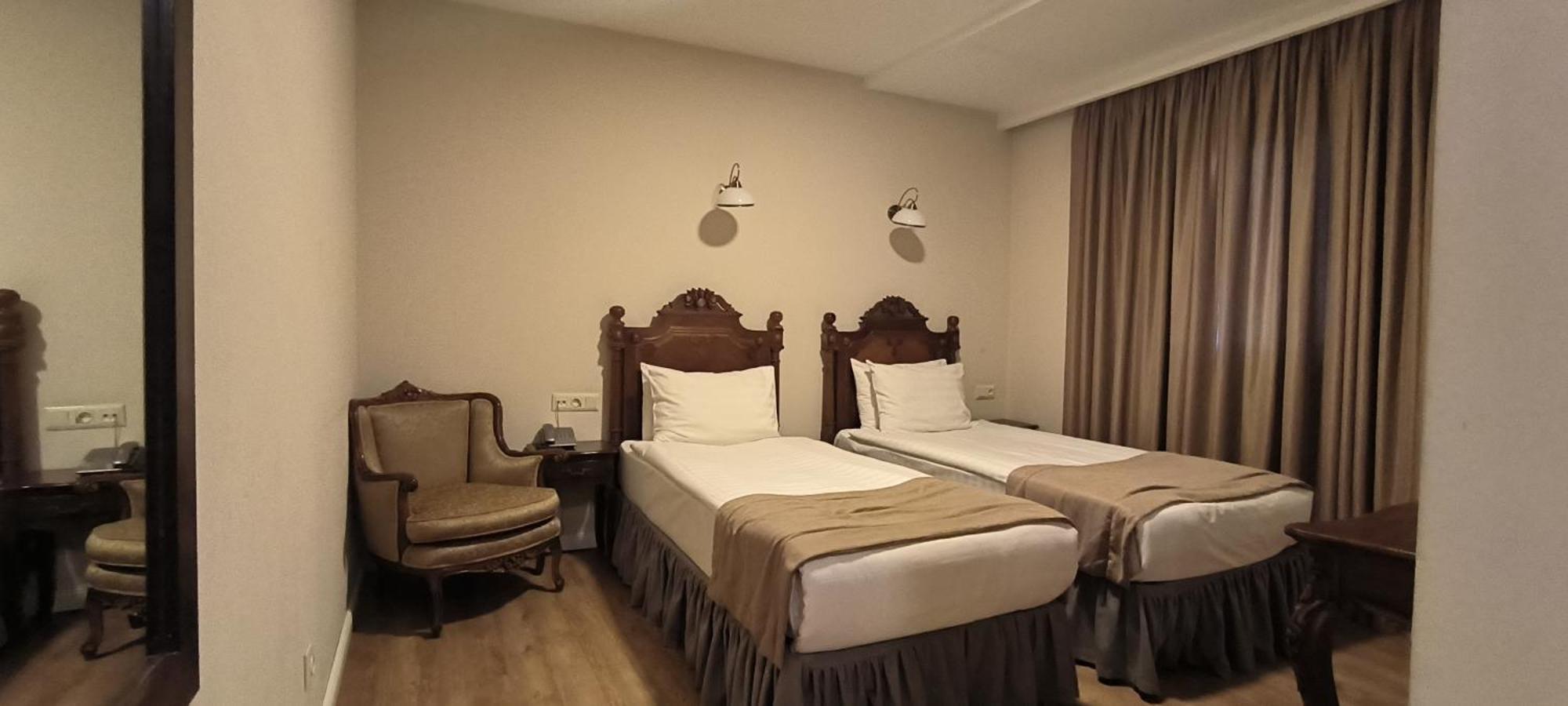 Prestige Palace - Esquisse Hotel Tiflis Habitación foto